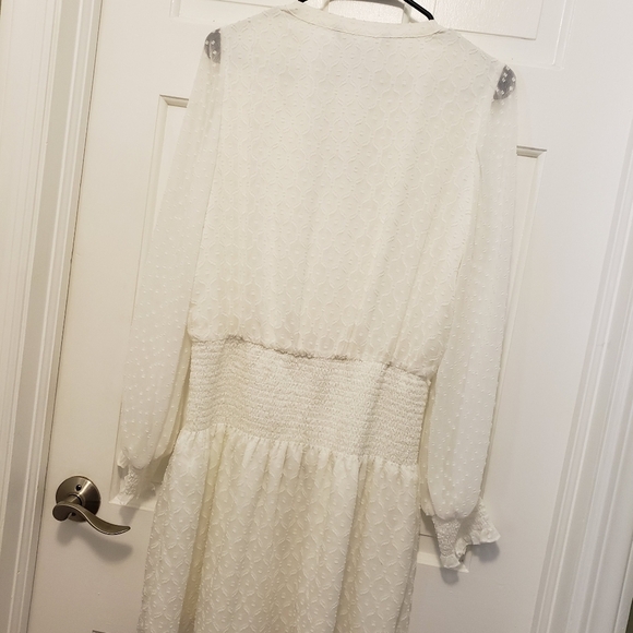 While House black Market Ivory White Smocked Blouson Dress Sz Small, Retail $160 - Picture 8 of 12
